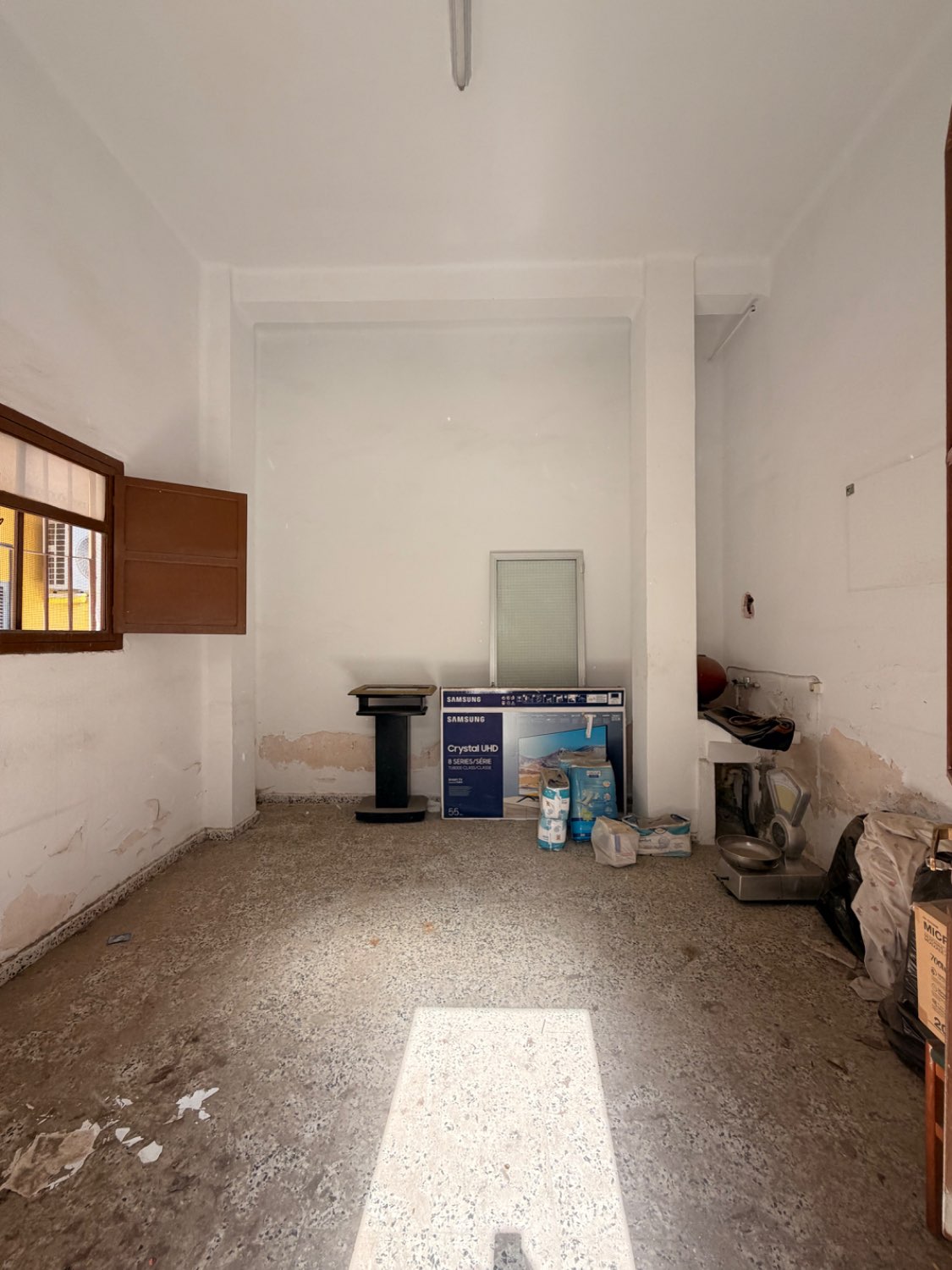 EXCLUSIVA LOCAL VENTA TORRE DEL MAR