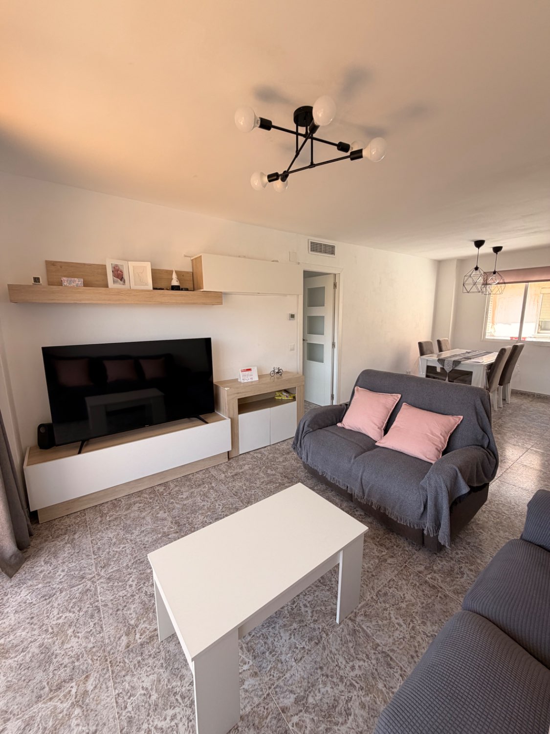 EXCLUSIVA VIVIENDA DE 110M2 EN VELEZ