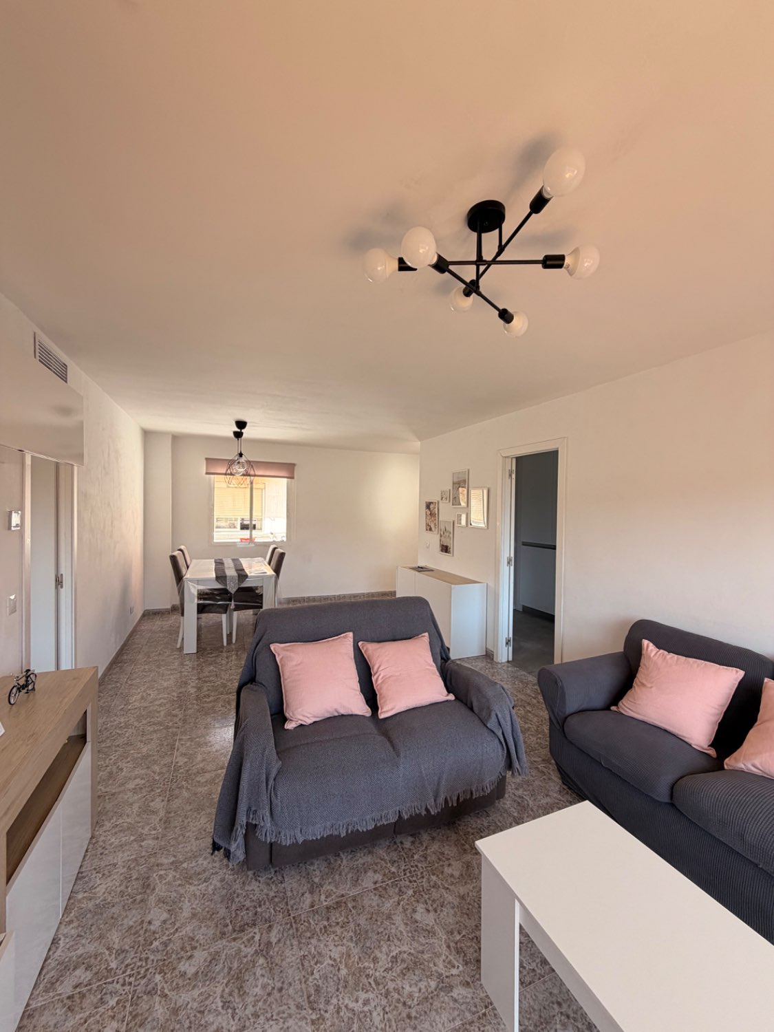 EXCLUSIVA VIVIENDA DE 110M2 EN VELEZ