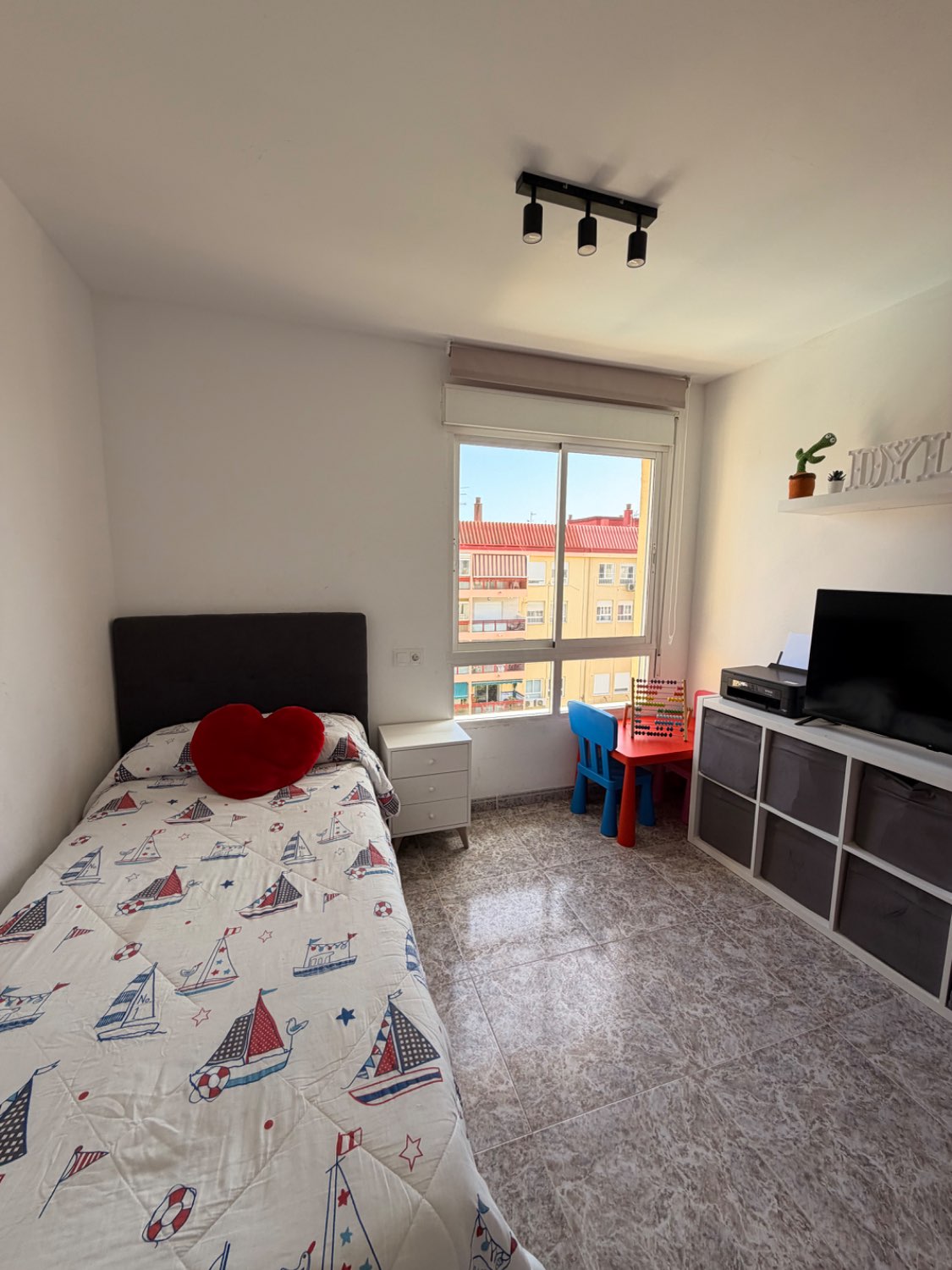 EXCLUSIVA VIVIENDA DE 110M2 EN VELEZ