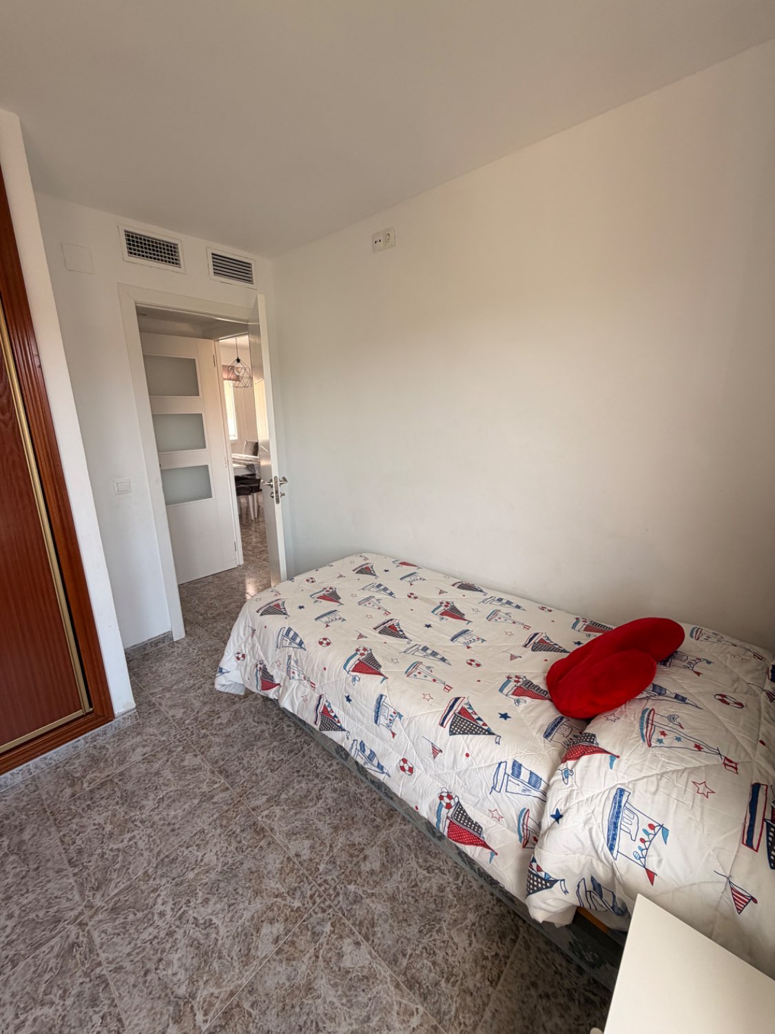 EXCLUSIVA VIVIENDA DE 110M2 EN VELEZ