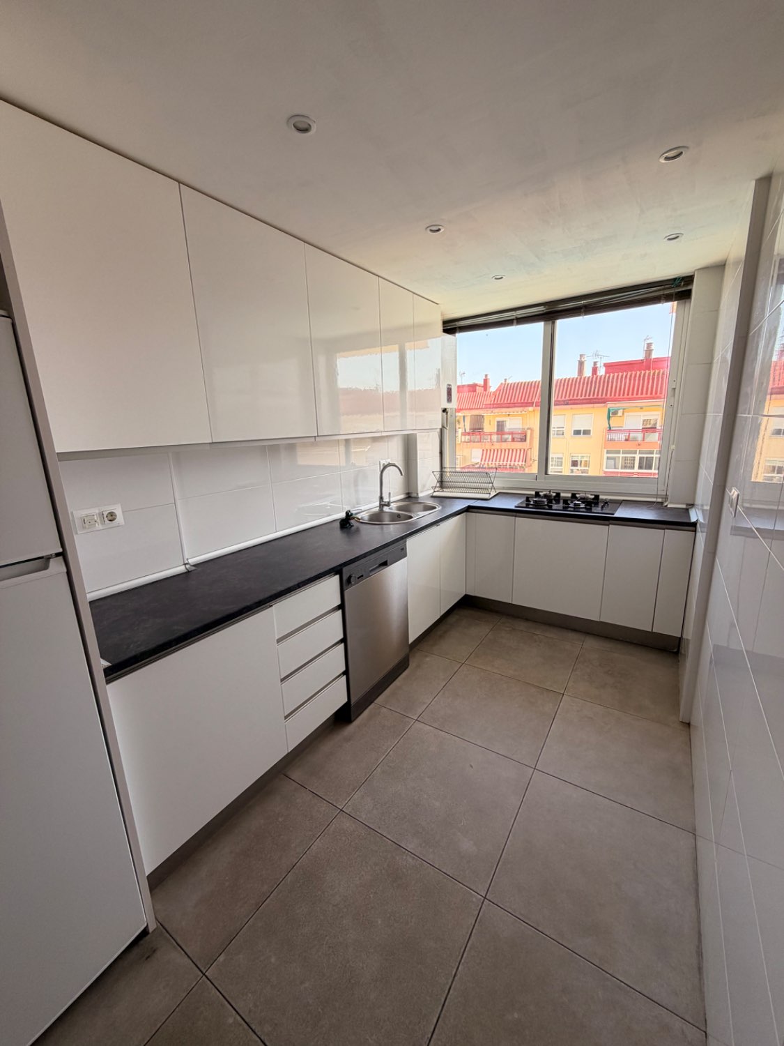 EXCLUSIVA VIVIENDA DE 110M2 EN VELEZ