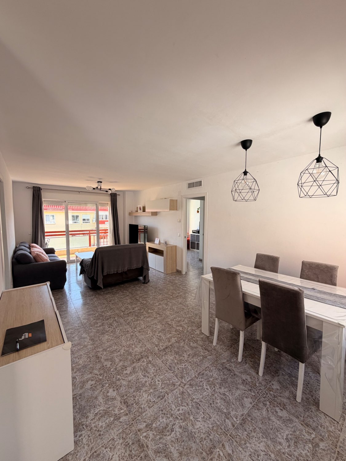 EXCLUSIVA VIVIENDA DE 110M2 EN VELEZ