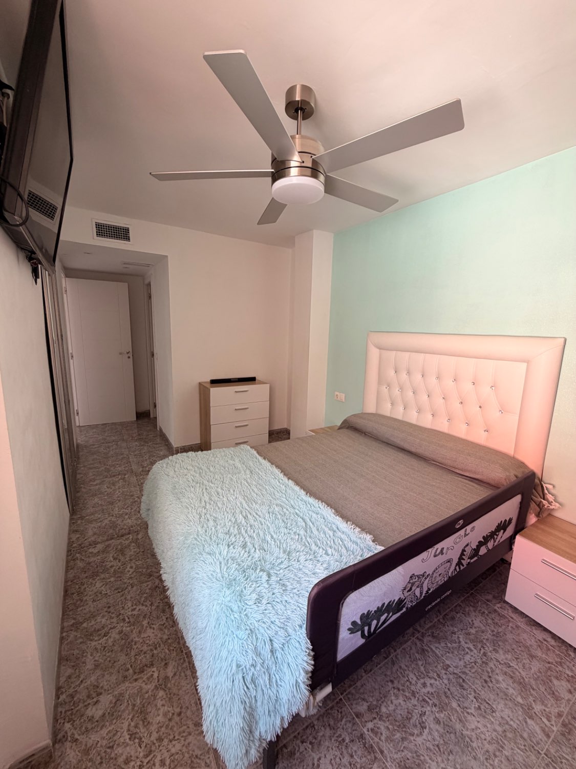 EXCLUSIVA VIVIENDA DE 110M2 EN VELEZ