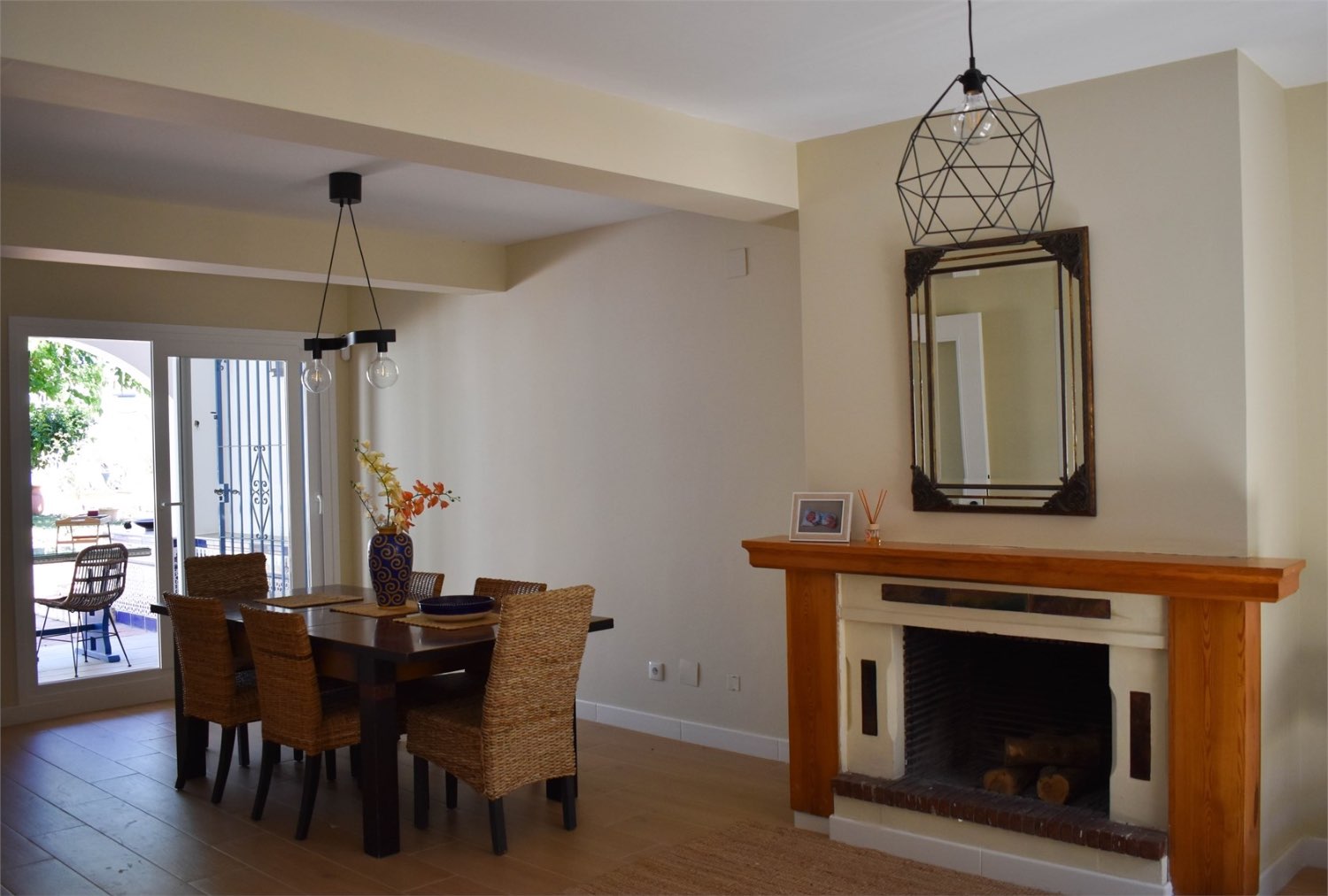 VILLA DE LUJO BENAJARAFE VISTAS AL MAR