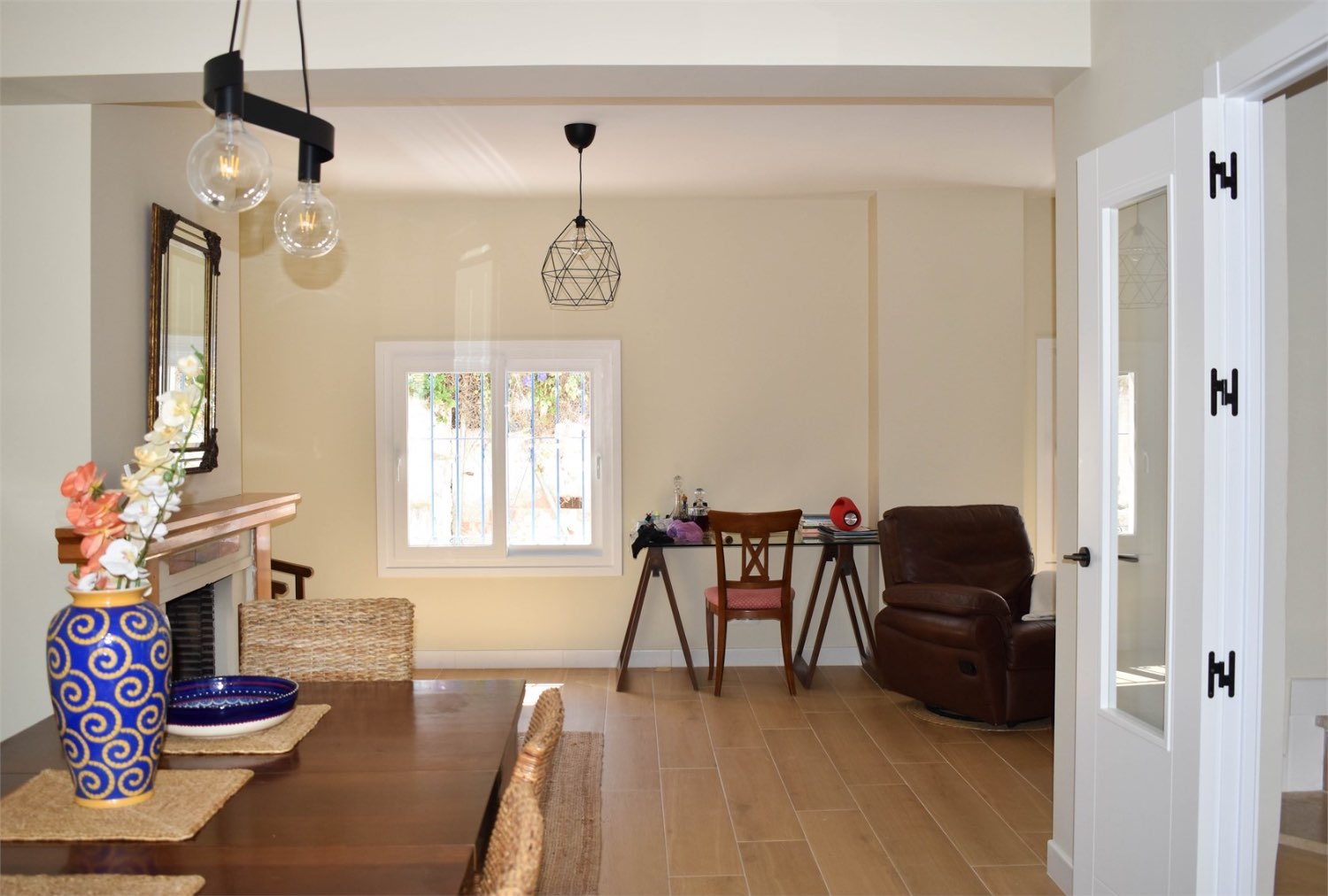 VILLA DE LUJO BENAJARAFE VISTAS AL MAR