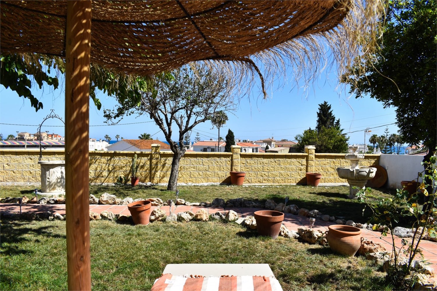 VILLA DE LUJO BENAJARAFE VISTAS AL MAR