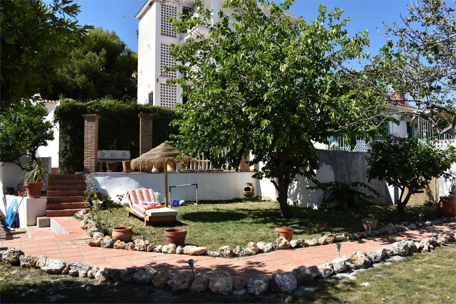 VILLA DE LUJO BENAJARAFE VISTAS AL MAR