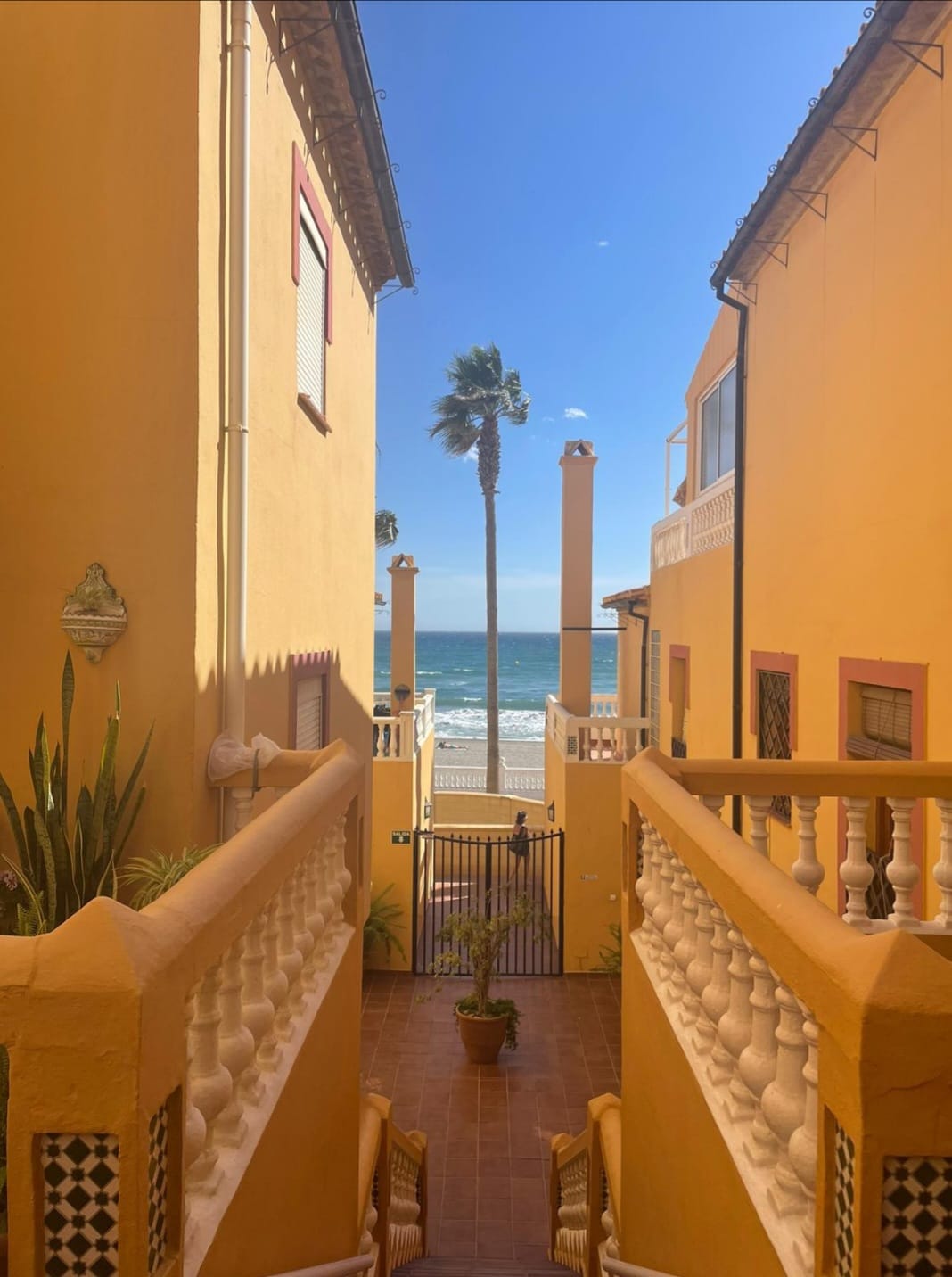 VIVIENDA VISTAS AL MAR EN TORROX ( EL MORCHE )