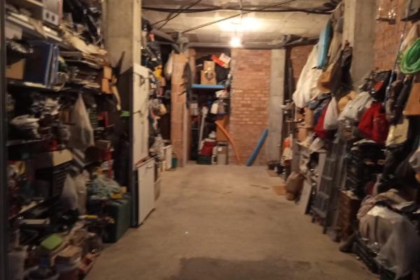 VENTA LOCAL CERRADO EN VELEZ MALAGA